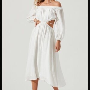 Astr dress size xs NWT